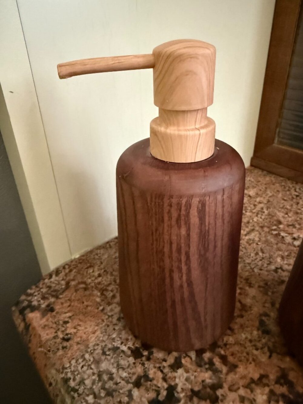 Dark Brown Wood Soap Dispenser Black Plastic Pump Lotion Bottle Kitchen Bathroom